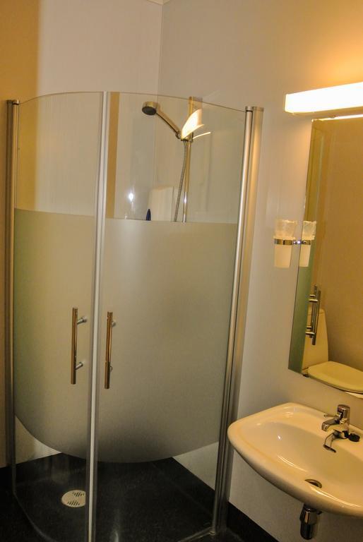 Dale Gudbrands Gard Hotel Sør-Fron Стая снимка