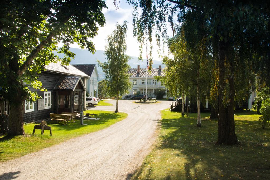 Dale Gudbrands Gard Hotel Sør-Fron Екстериор снимка